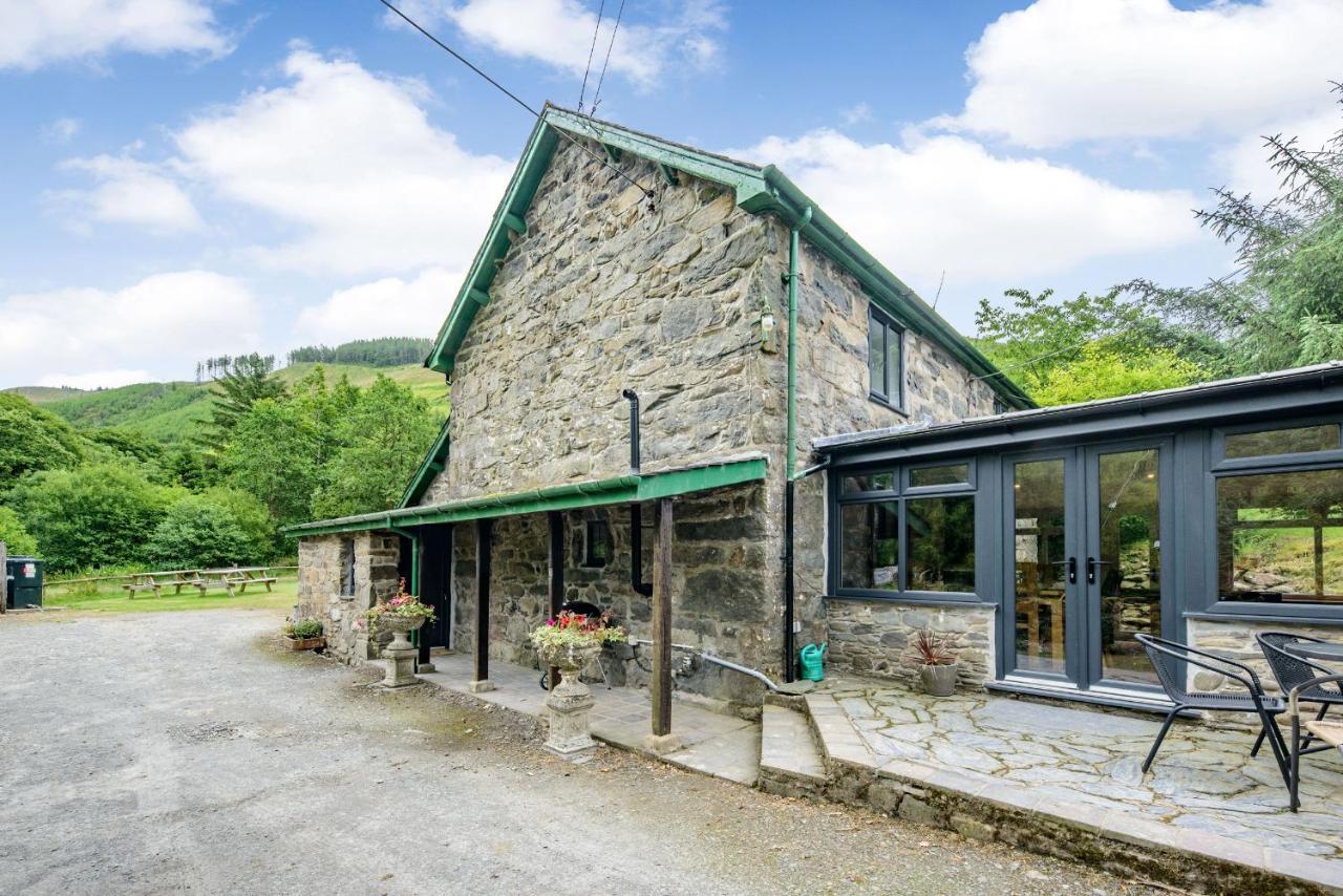 Groes Heol Machynlleth Exterior foto