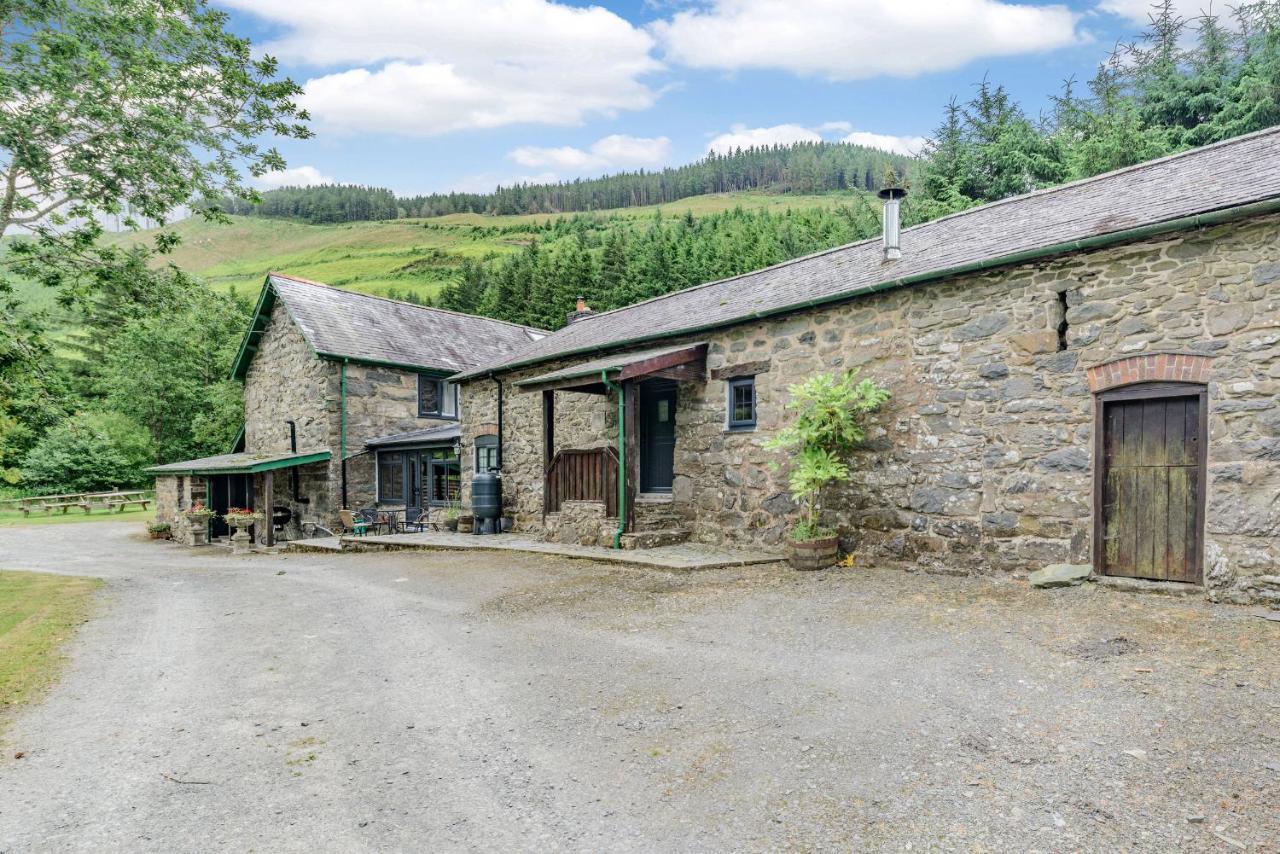 Groes Heol Machynlleth Exterior foto